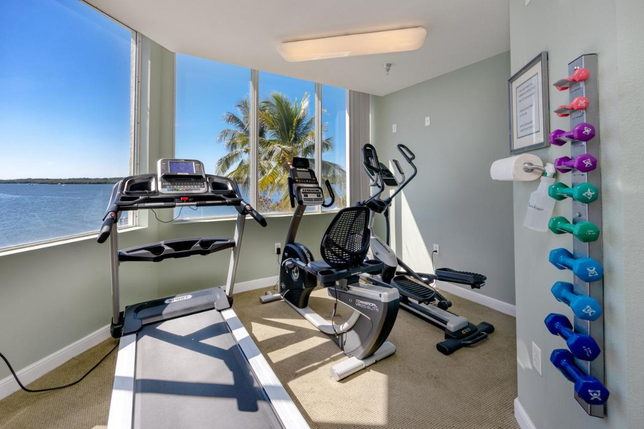 Elegant Waterfront Place For Two/Boca Ciega Resort Sint-Petersburg Buitenkant foto