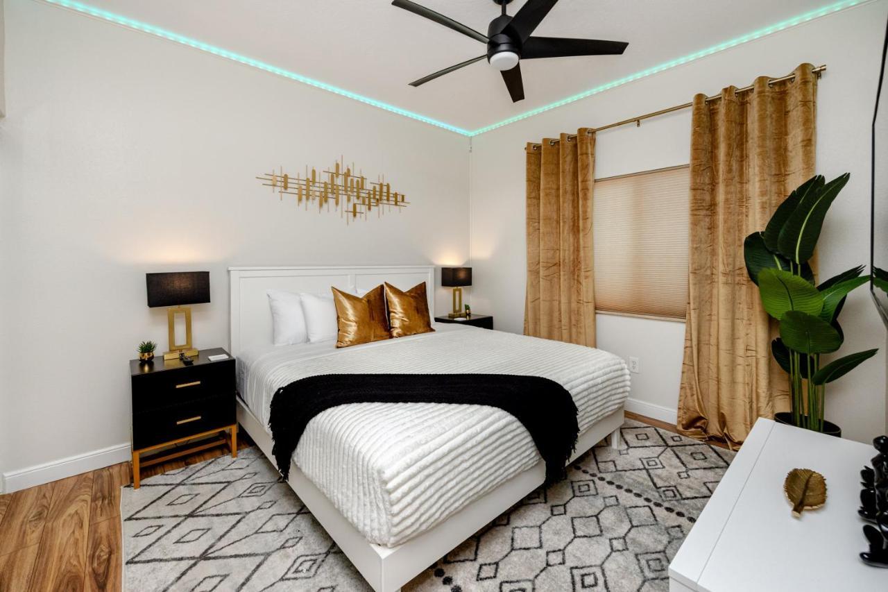 Elegant Waterfront Place For Two/Boca Ciega Resort Sint-Petersburg Buitenkant foto